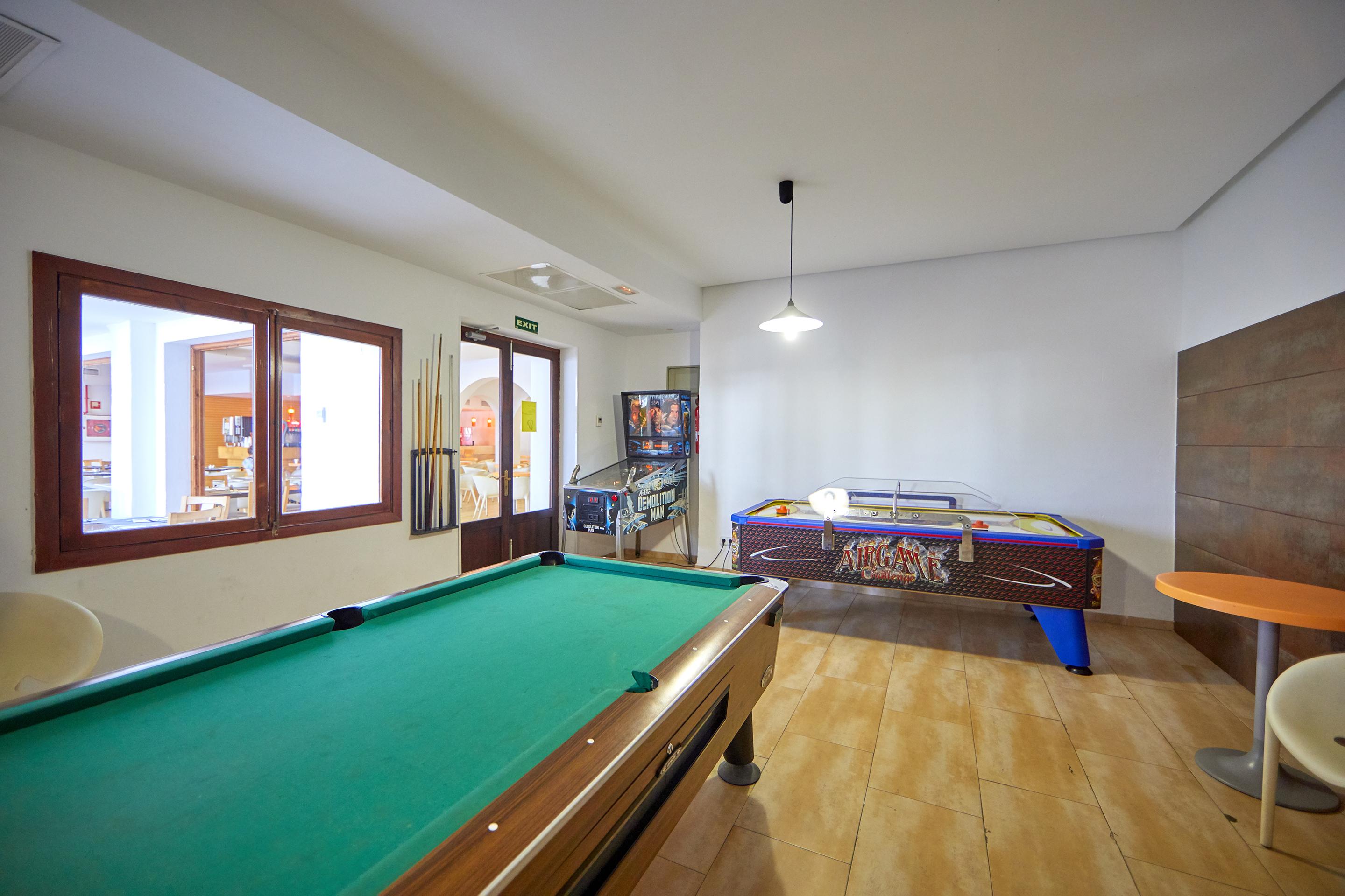 Gavimar Ariel Chico Hotel And Apartments Cala D´Or المظهر الخارجي الصورة